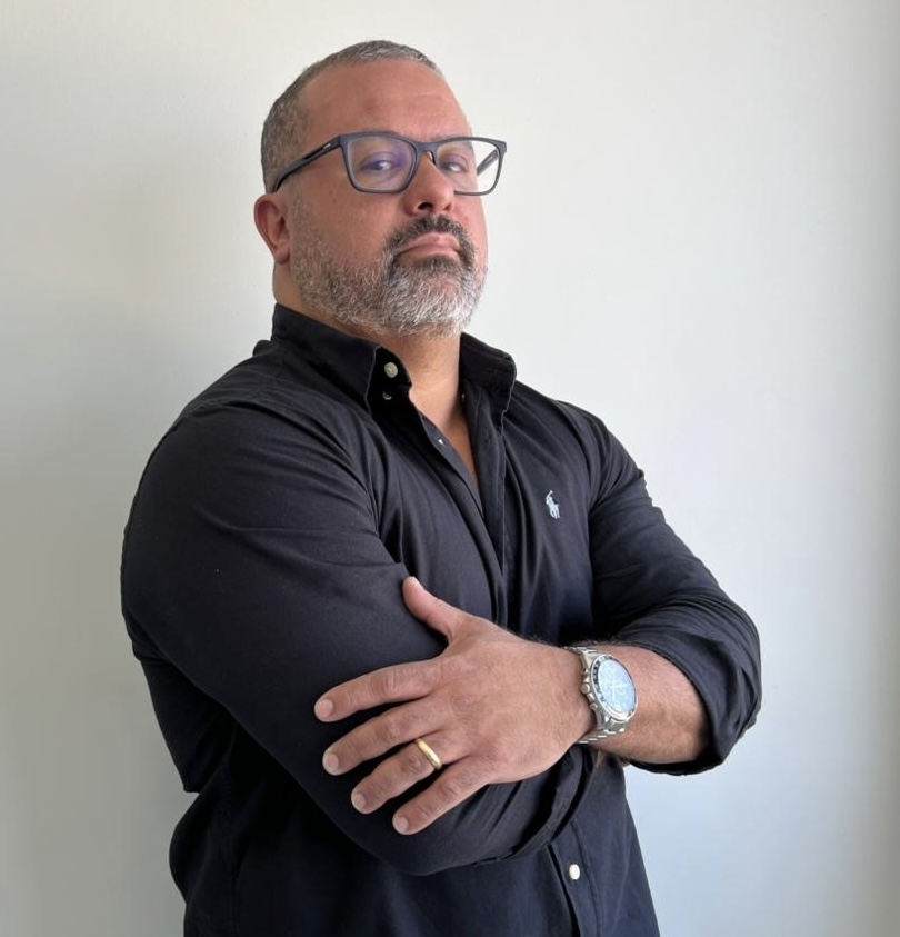 Dr. Renato Vasconcellos